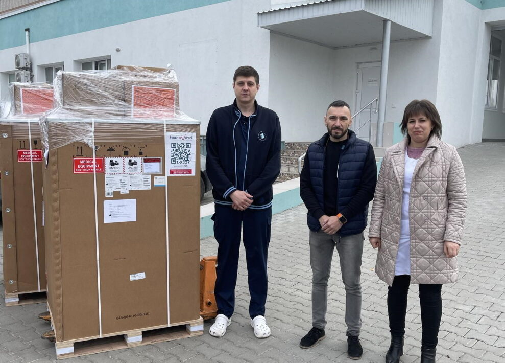 Наша лікарня отримала два сучасних наркозно-дихальних апарати штучної вентиляції легень