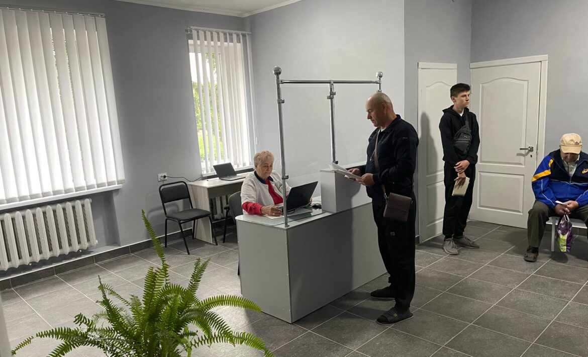 СУЧАСНИЙ ФЛЮОРОГРАФІЧНИЙ КАБІНЕТ – ДО ПОСЛУГ ПАЦІЄНТІВ СЛАВУТСЬКОЇ МІСЬКОЇ ЛІКАРНІ